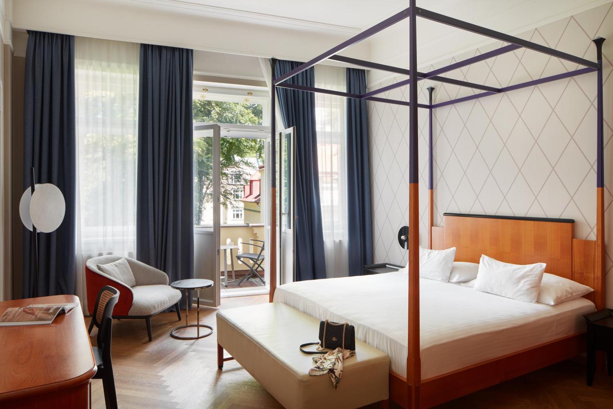 Falkensteiner Spa Resort Marianske Lazne Ngoại thất bức ảnh Deluxe room